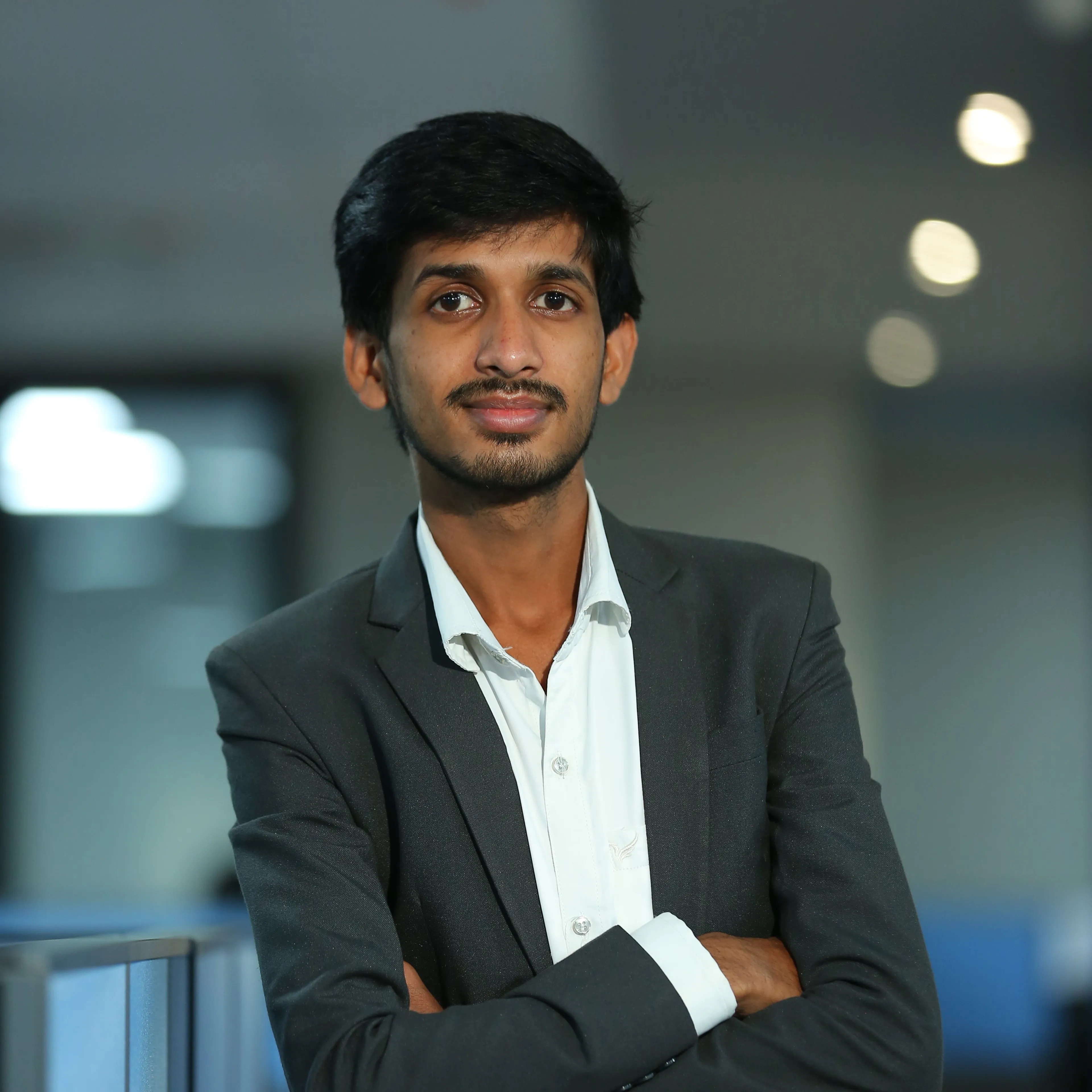 Lakhn - Google Sheets specialist for advanced formulas and data visualization